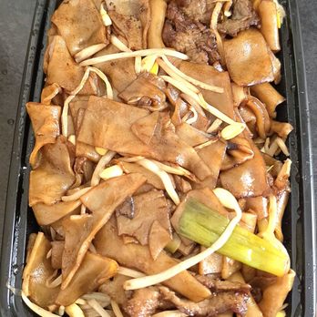 Corner Dumpling House - Beef drunken noodles - Pan Asian Near Me - Cincinnati, Ohio Corner Dumpling House - Beef drunken noodles - Pan Asian Near Me - Cincinnati, Ohio
