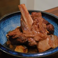 Chapeau - Lamb Shank