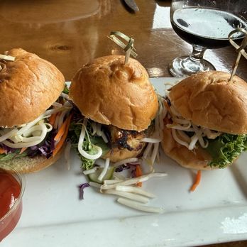 Sunset Alehouse - Thai chicken sliders - Burgers Near Me - Issaquah, Washington