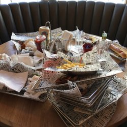 Smashburger - Tables don't get cleaned