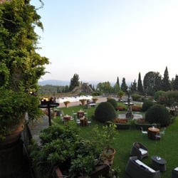 Castello di Vincigliata - Giardino esterno di Vincigliata