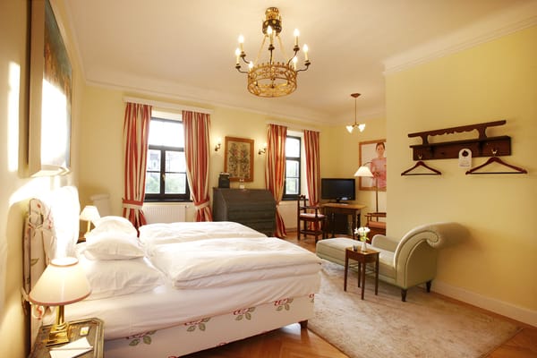 Schlossberghotel – Das Kunsthotel by null