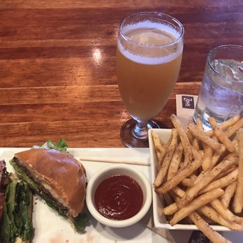 Zovs - OC Burger Week 2019 - Classic Burger, Fries and a Hefeweizen - New American Near Me - Irvine, California Zovs - OC Burger Week 2019 - Classic Burger, Fries and a Hefeweizen - New American Near Me - Irvine, California