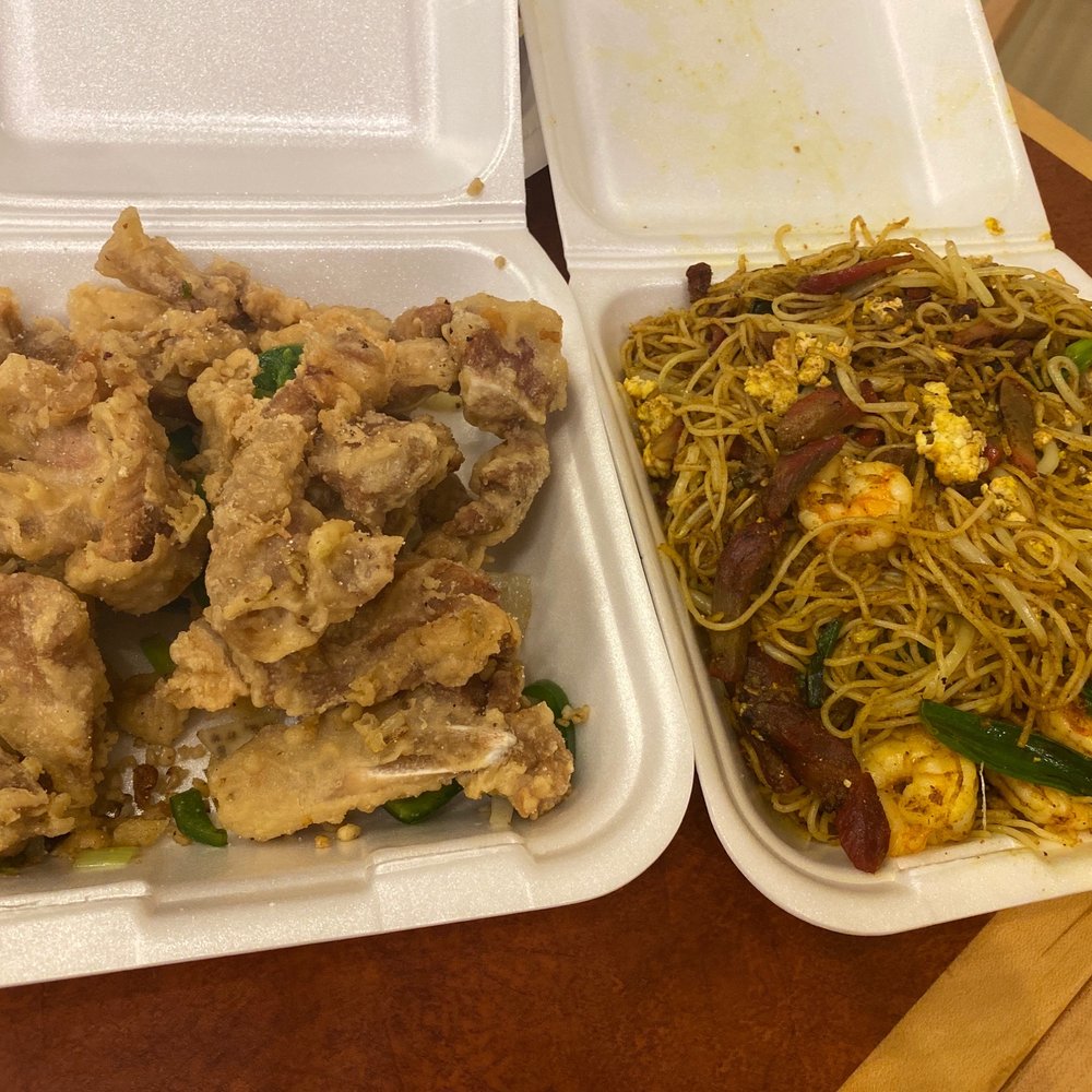Uncle Henry - 11422 salt/pepper pork rib/chops soo Good! & Singapore noodles bbq & shrimp - Asian Fusion Near Me - Denver, Colorado