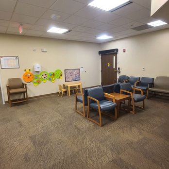 Gehin Cheryl MD - Lower floor waiting room. No receptionist present, but books and activities for kids. Can be reached by stairs or elevator. - Doctors Near Me - Baraboo, Wisconsin Gehin Cheryl MD - Lower floor waiting room. No receptionist present, but books and activities for kids. Can be reached by stairs or elevator. - Doctors Near Me - Baraboo, Wisconsin