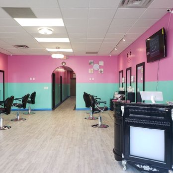 Express Threading & Body Wax - Front service area - Eyelash Service Near Me - Blacklick, Ohio Express Threading & Body Wax - Front service area - Eyelash Service Near Me - Blacklick, Ohio