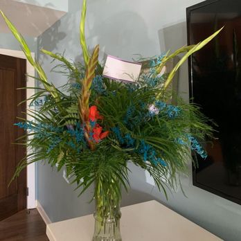 Flower Fanatic - Beautiful arrangement of gladiolas! - Florists Near Me - Bradenton, Florida