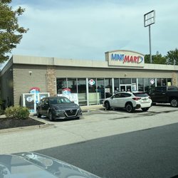 Minit Mart - Front of store