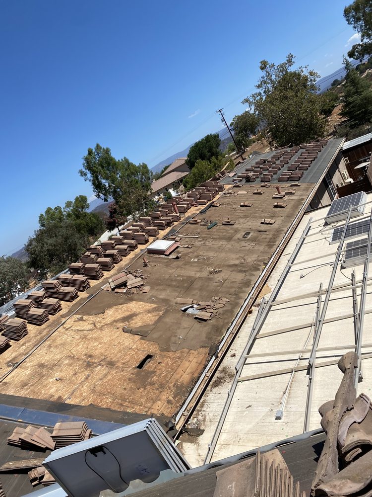 Slide of Escondido Roofing