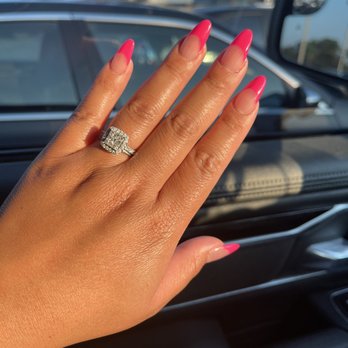 Mivy Nails Lounge - Nail Salons Near Me - Bonita, California Mivy Nails Lounge - Nail Salons Near Me - Bonita, California