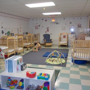 Kingstowne KinderCare - Infant Classroom - Child Care & Day Care Near Me - Kingstowne, Virginia