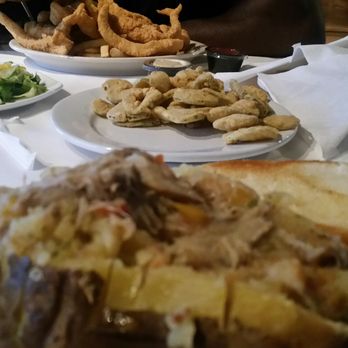 Camile's Restaurant - Cajun/Creole Near Me - Erwinville, Louisiana Camile's Restaurant - Cajun/Creole Near Me - Erwinville, Louisiana