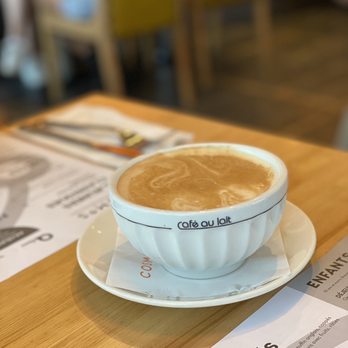 Cosmos Café - Latte - Breakfast & Brunch Near Me - Quebec City, Quebec Cosmos Café - Latte - Breakfast & Brunch Near Me - Quebec City, Quebec