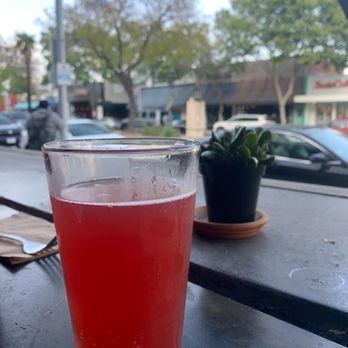Urban Plates - Kambucha on draft - Salad Near Me - Pasadena, California