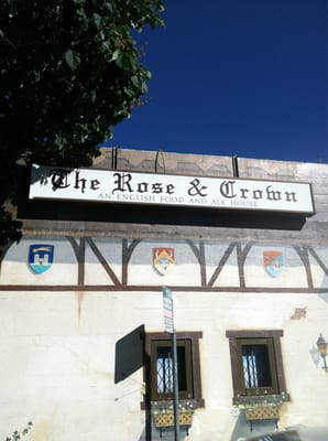 The Rose & Crown by null