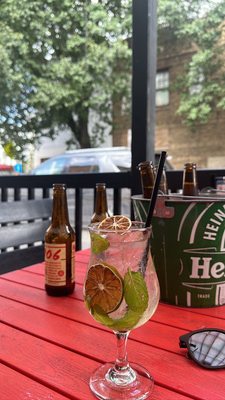 VIVO Tapas KITCHEN • LOUNGE by null