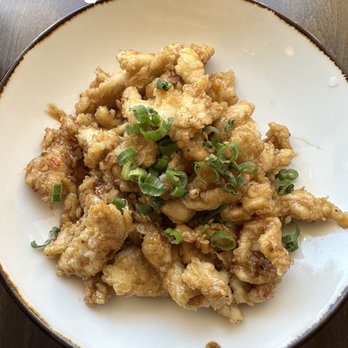 Donsak Thai Restaurant  - Donsak Crispy Chicken - Thai Near Me - Washington, DC, District of Columbia