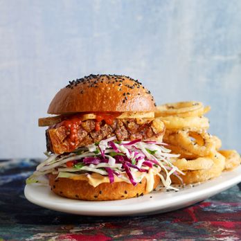 Chef Most Wanted - Pork belly burger w/sirachi slaw - Caterers Near Me