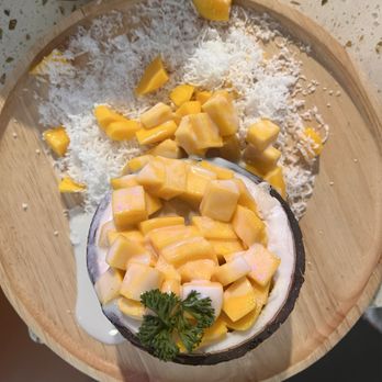 Trinity Street Food - Fresh Mango with Coconut Rice - Thai Near Me - Houston, Texas Trinity Street Food - Fresh Mango with Coconut Rice - Thai Near Me - Houston, Texas