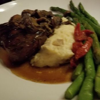 Seasons 52 - Medium Rare Filet Mignon - New American Near Me - Altamonte Springs, Florida