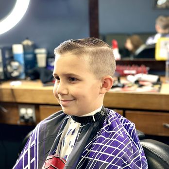 Original Blends Barbershop - Billy's kids cut - Barbers Near Me - Rancho Cucamonga, California Original Blends Barbershop - Billy's kids cut - Barbers Near Me - Rancho Cucamonga, California