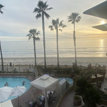 Pacific Terrace Hotel - Ocean front views - San Diego, CA