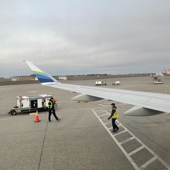 Alaska Airlines - 4/16/23 - Airlines Near Me - Spokane, Washington