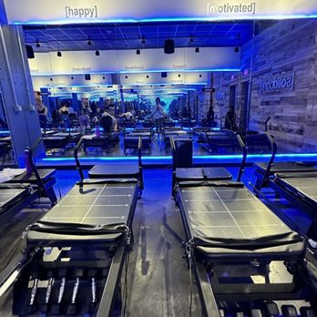 [SOLIDCORE] - Updated January 2026 - 44 Photos & 110 Reviews - 686 N