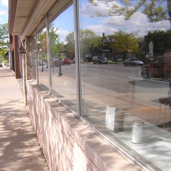 Knapp's Donut Shop - the infamous line of windows! - Donuts Near Me - Rochester, Michigan Knapp's Donut Shop - the infamous line of windows! - Donuts Near Me - Rochester, Michigan
