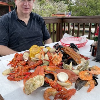 Backwater Fins - Seafood Near Me - Crystal River, Florida