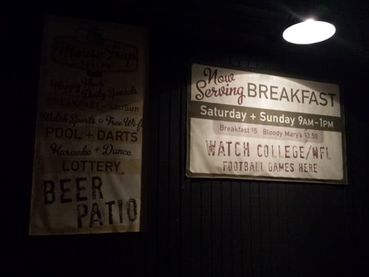 Mousetrap Tavern by null