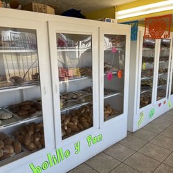 Panaderia San Antonio - Large assortment of pan.