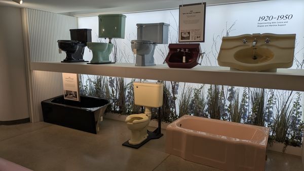 Kohler Design Center by null