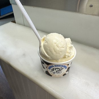 Davis Creamery - Lavender Earl Grey - Ice Cream & Frozen Yogurt Near Me - Davis, California Davis Creamery - Lavender Earl Grey - Ice Cream & Frozen Yogurt Near Me - Davis, California