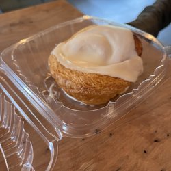 Joy Bar Coffee - Cinnamon roll