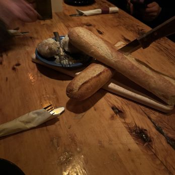 The Garlic - Bread with roasted garlic - Italian Near Me - Killington, Vermont