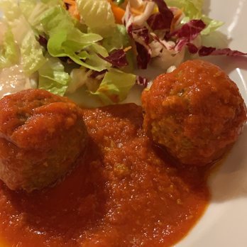 Pasquino - Meat balls and salad - Cafes Near Me - Rome, RM