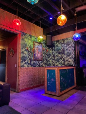 The Dead Flamingo @ Casa Tiki by null