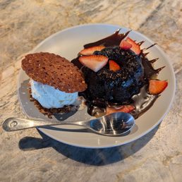Toffee cake dessert Toffee cake dessert