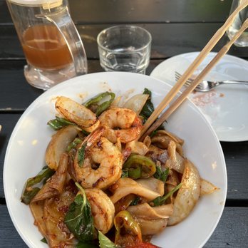 Nudi - Pad Kee Mao - Asian Fusion Near Me - Portland, Oregon