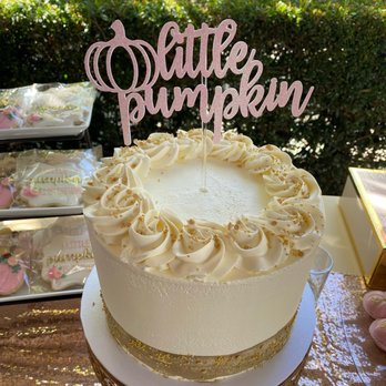 Delight Pastry - 8 inch Berry Delight Cake - Desserts Near Me - Pasadena, California Delight Pastry - 8 inch Berry Delight Cake - Desserts Near Me - Pasadena, California