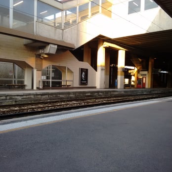 Gare de Saint-Raphaël-Valescure - Train Stations Near Me - Saint-Raphaël, 83 Gare de Saint-Raphaël-Valescure - Train Stations Near Me - Saint-Raphaël, 83