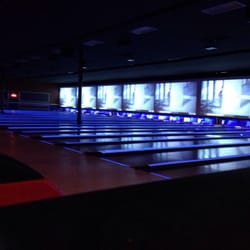 Bowlero San Antonio - 40 lanes. Went on a busy night and waited about 30 minutes. Worth it, even though our lane was broke. We got a free game :)