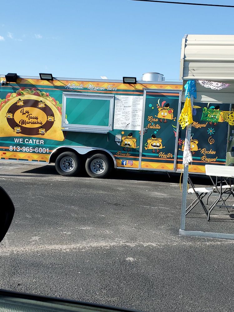 Los Tacos Mariachis Logo