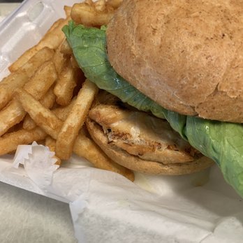 Mayo Clinic Hospital Cafeteria - Grilled chicken sandwich and fries - Salad Near Me - Phoenix, Arizona