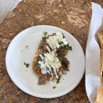 Zócalo - Tostadas compliments of chef. Superb! - Mexican Near Me - Sacramento, California Zócalo - Tostadas compliments of chef. Superb! - Mexican Near Me - Sacramento, California