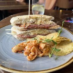 Busker Brownes Bar & Kirbys Restaurant - Panini