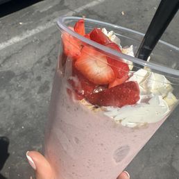Strawberry banana bowl