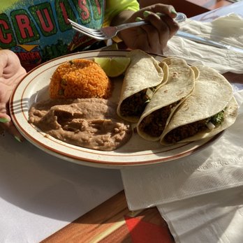 El Jacalito - Beef tacos with rice and beans! - Mexican Near Me - Blackwood, New Jersey El Jacalito - Beef tacos with rice and beans! - Mexican Near Me - Blackwood, New Jersey