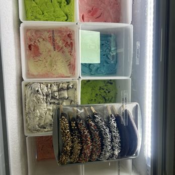 Michoacana Paleteria - Ice Cream & Frozen Yogurt Near Me - Uniondale, New York